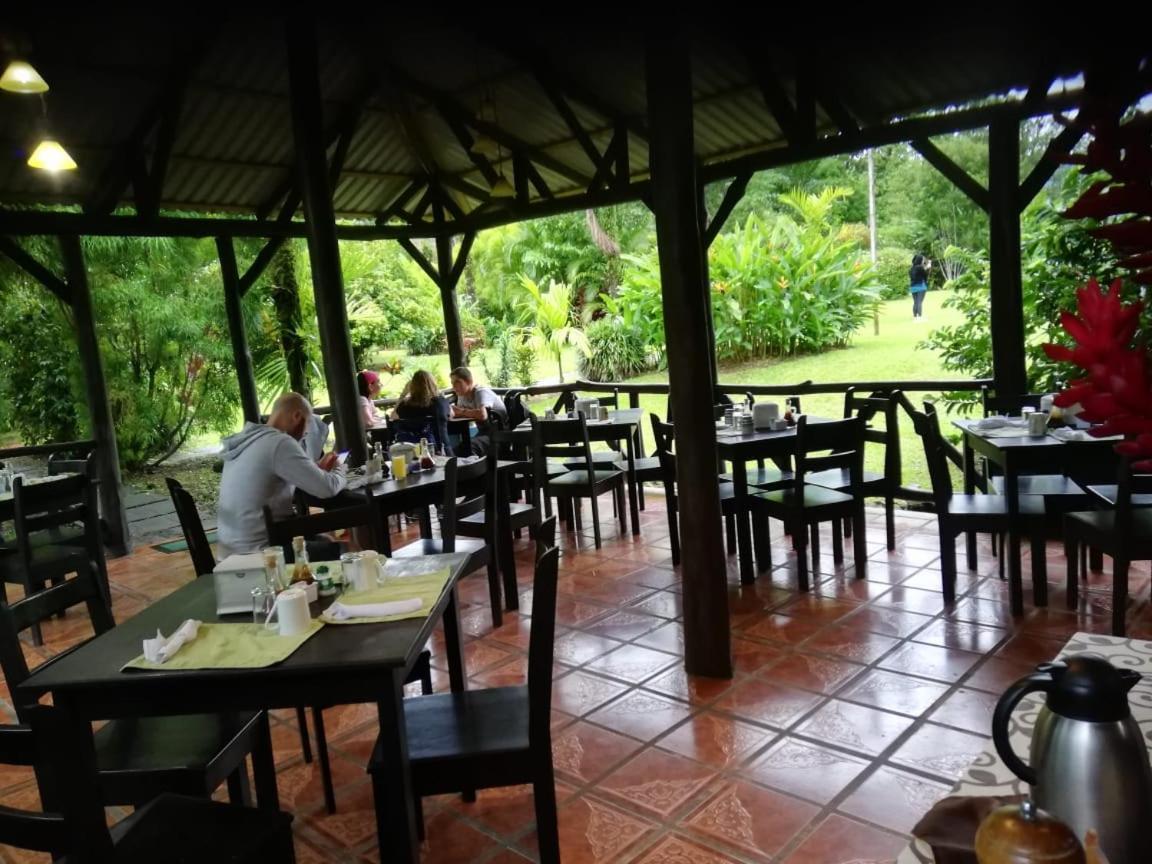 Casona Rustica & Bungalow La Fortuna Buitenkant foto